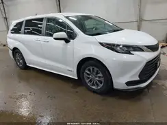 5TDKRKEC5MS035133 2021 TOYOTA SIENNA