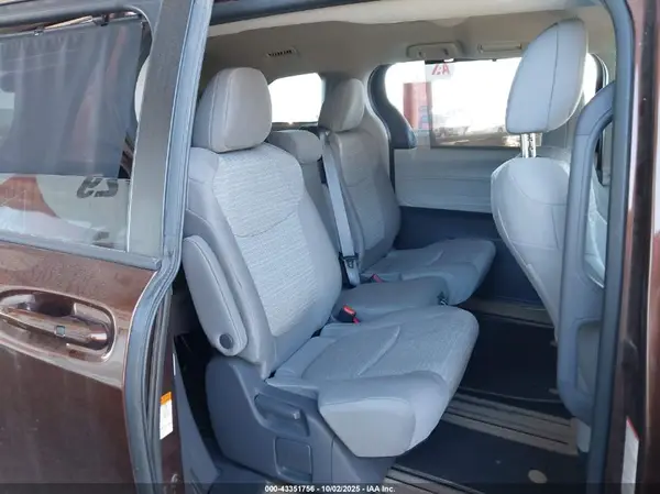 5TDKRKEC5MS042826 2021 TOYOTA SIENNA - Image 8