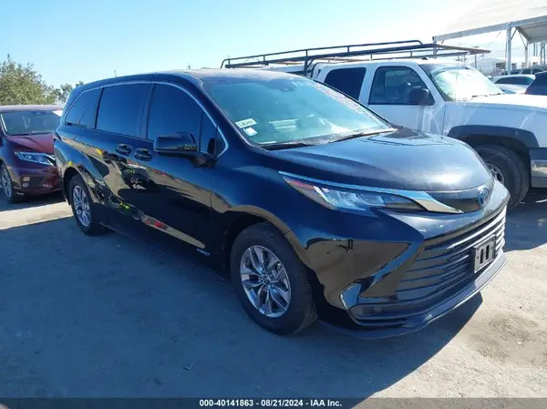 5TDKRKEC5MS043913 2021 TOYOTA SIENNA - Image 1