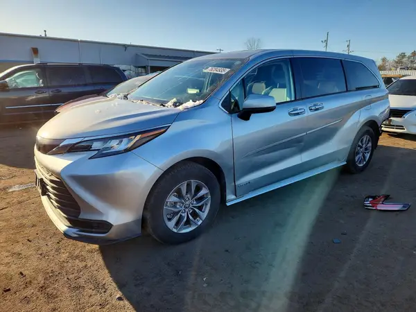 5TDKRKEC5MS051493 2021 TOYOTA SIENNA - Image 1
