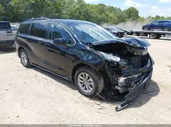 5TDKRKEC5NS078355 2022 TOYOTA SIENNA