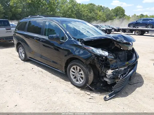 5TDKRKEC5NS078355 2022 TOYOTA SIENNA - Image 1