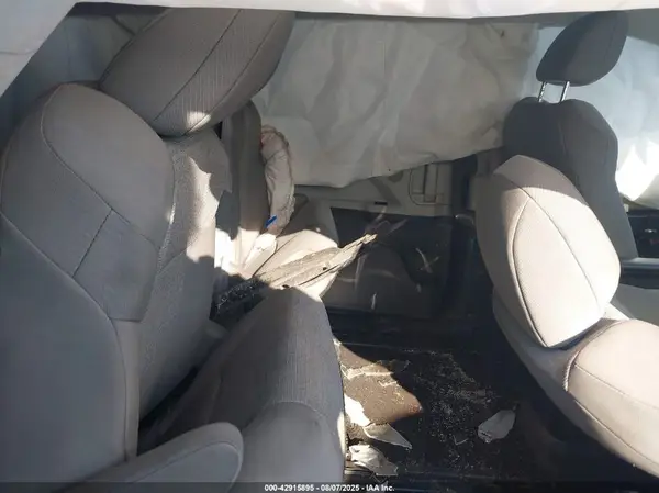 5TDKRKEC5PS173372 2023 TOYOTA SIENNA - Image 8
