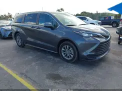 5TDKRKEC5SS225544 2025 TOYOTA SIENNA