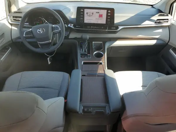5TDKRKEC6MS003243 2021 TOYOTA SIENNA - Image 8