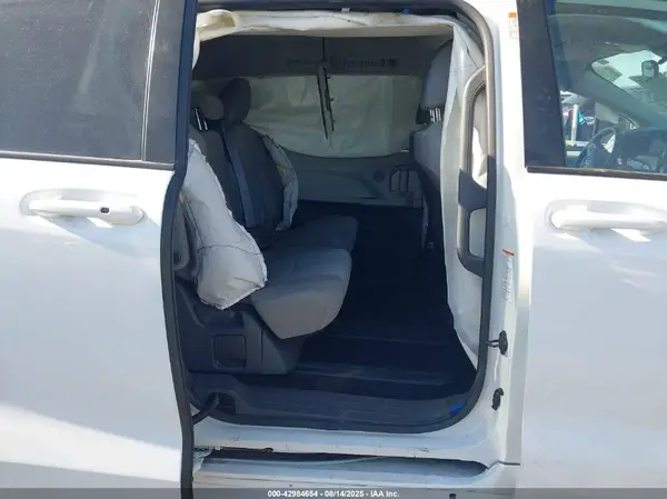 5TDKRKEC6MS030040 2021 TOYOTA SIENNA - Image 8