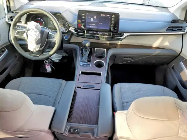 5TDKRKEC6MS031768 2021 TOYOTA SIENNA - Image 8
