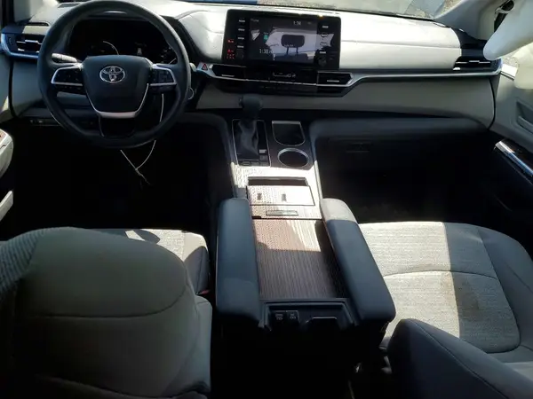 5TDKRKEC6MS071865 2021 TOYOTA SIENNA - Image 8