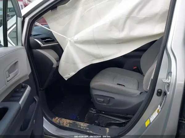 5TDKRKEC6MS072174 2021 TOYOTA SIENNA - Image 8