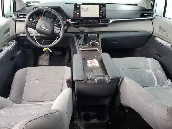 5TDKRKEC6NS075772 2022 TOYOTA SIENNA - Image 8