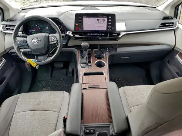 5TDKRKEC6PS166477 2023 TOYOTA SIENNA - Image 8