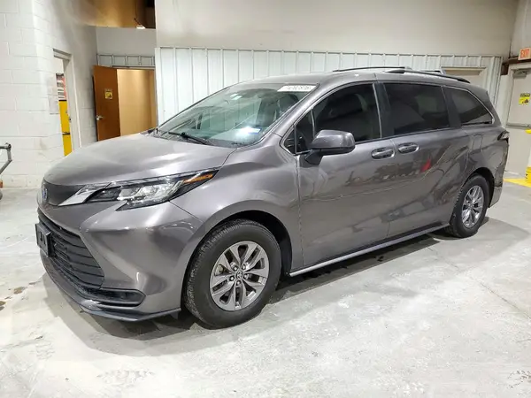 5TDKRKEC6RS198963 2024 TOYOTA SIENNA - Image 1