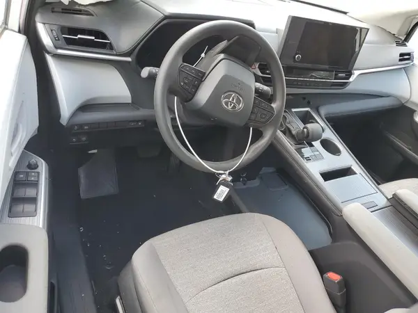 5TDKRKEC6SS247228 2025 TOYOTA SIENNA - Image 8