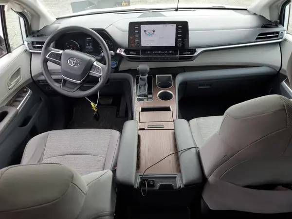 5TDKRKEC7MS003557 2021 TOYOTA SIENNA - Image 8