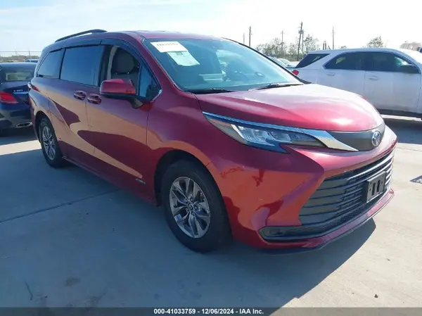 5TDKRKEC7MS005485 2021 TOYOTA SIENNA - Image 1