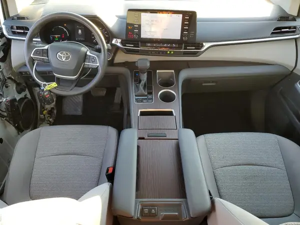 5TDKRKEC7MS009133 2021 TOYOTA SIENNA - Image 8