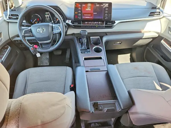 5TDKRKEC7MS011111 2021 TOYOTA SIENNA - Image 8