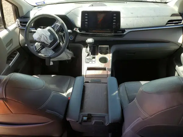 5TDKRKEC7MS052290 2021 TOYOTA SIENNA - Image 8