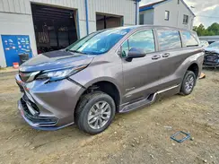 5TDKRKEC7MS060390 2021 TOYOTA SIENNA