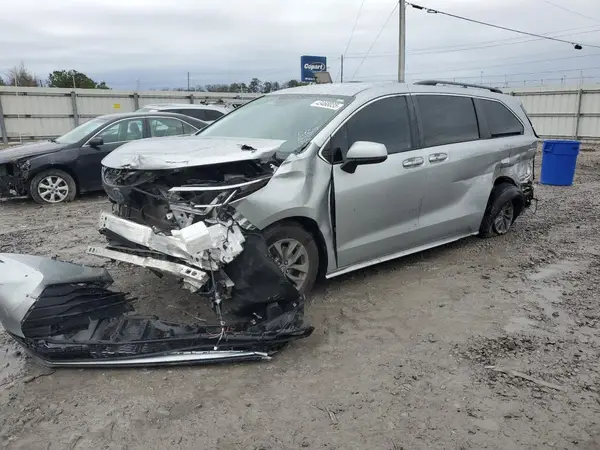 5TDKRKEC7NS105572 2022 TOYOTA SIENNA - Image 1