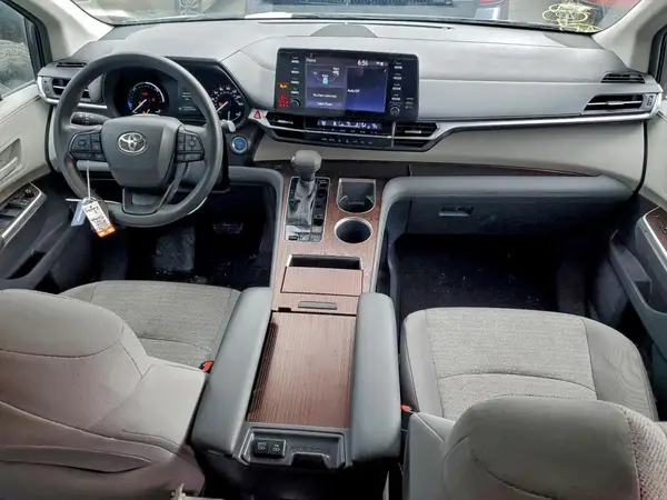 5TDKRKEC7NS122257 2022 TOYOTA SIENNA - Image 8