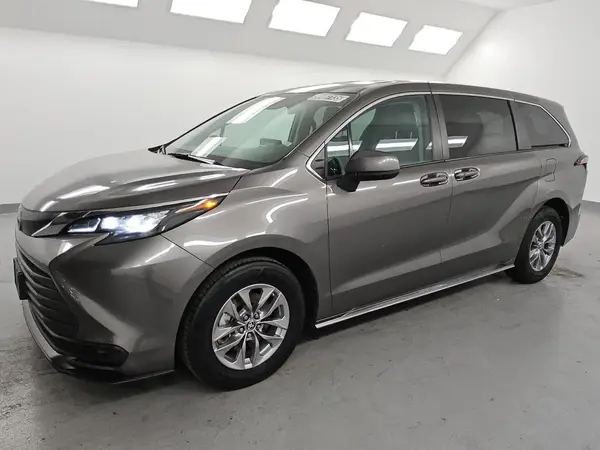 5TDKRKEC7RS198230 2024 TOYOTA SIENNA - Image 1