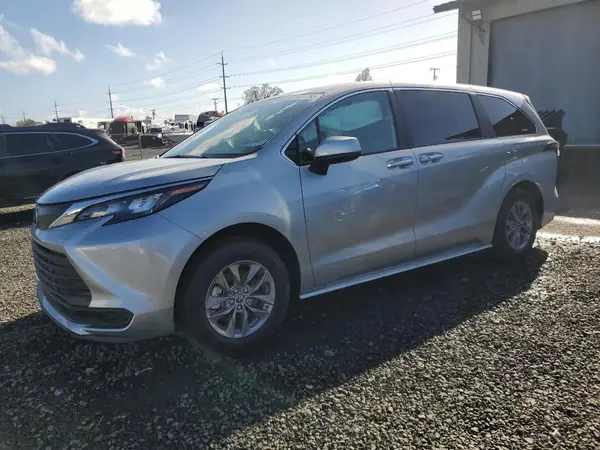 5TDKRKEC7SS264507 2025 TOYOTA SIENNA - Image 1