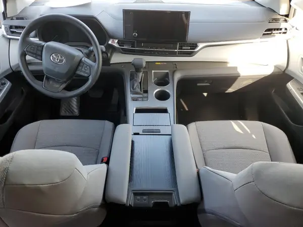 5TDKRKEC7SS264507 2025 TOYOTA SIENNA - Image 8