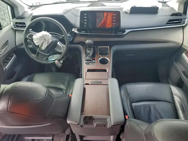 5TDKRKEC8MS007004 2021 TOYOTA SIENNA - Image 8