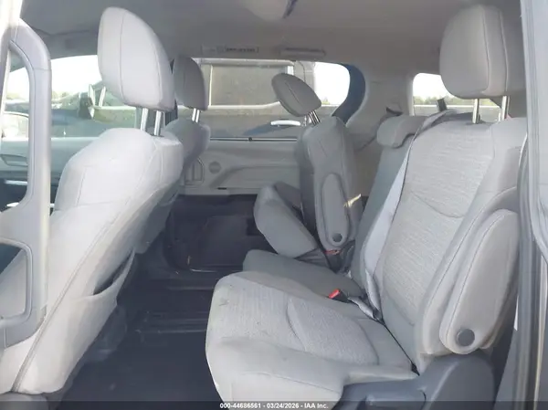 5TDKRKEC8MS028533 2021 TOYOTA SIENNA - Image 8