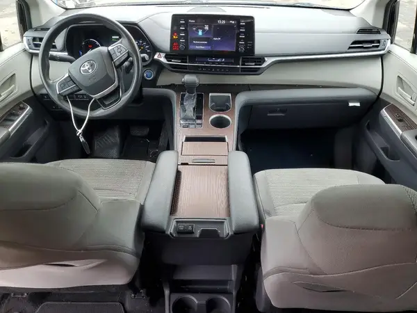 5TDKRKEC8MS040536 2021 TOYOTA SIENNA - Image 8