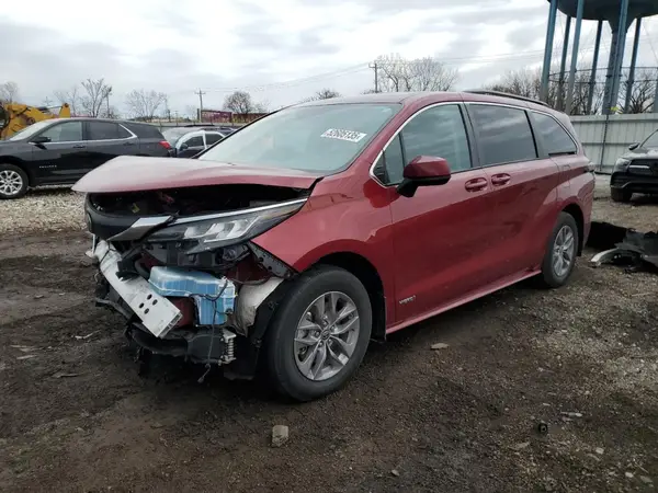 5TDKRKEC8MS065338 2021 TOYOTA SIENNA - Image 1