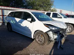 5TDKRKEC8MS070152 2021 TOYOTA SIENNA