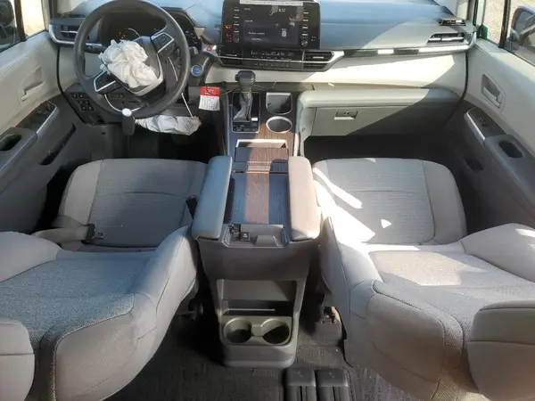 5TDKRKEC8MS070877 2021 TOYOTA SIENNA - Image 8