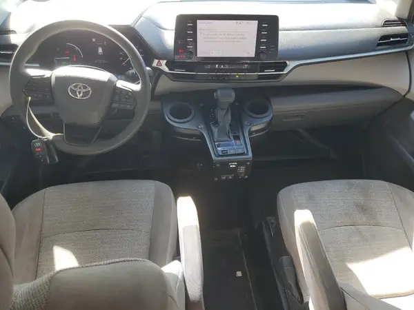 5TDKRKEC8NS079788 2022 TOYOTA SIENNA - Image 8
