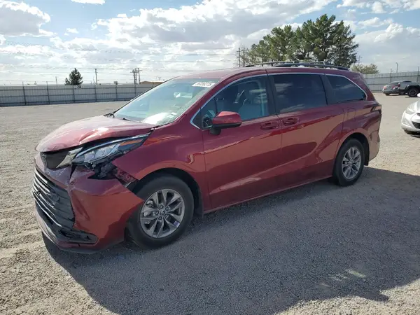 5TDKRKEC8NS098941 2022 TOYOTA SIENNA - Image 1