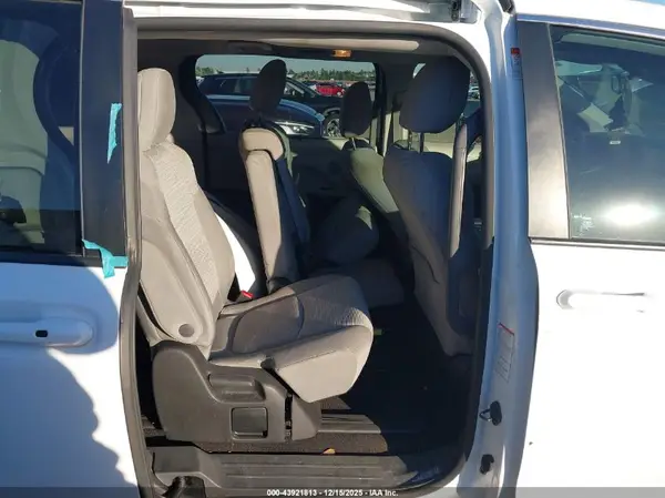 5TDKRKEC8NS112840 2022 TOYOTA SIENNA - Image 8