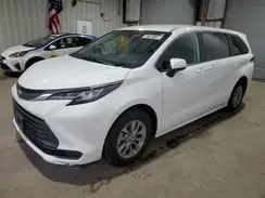 5TDKRKEC8NS121456 2022 TOYOTA SIENNA