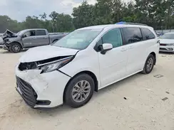 5TDKRKEC8NS126995 2022 TOYOTA SIENNA
