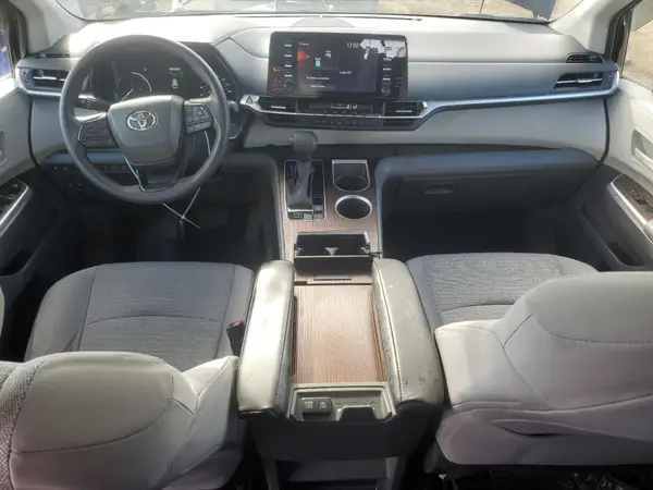 5TDKRKEC8PS152628 2023 TOYOTA SIENNA - Image 8
