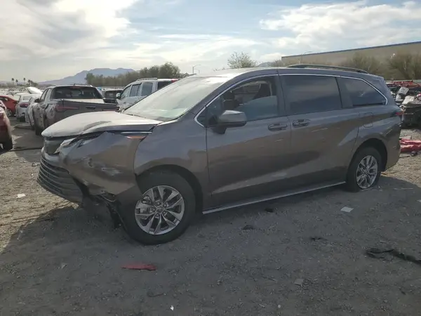 5TDKRKEC8PS156095 2023 TOYOTA SIENNA - Image 1