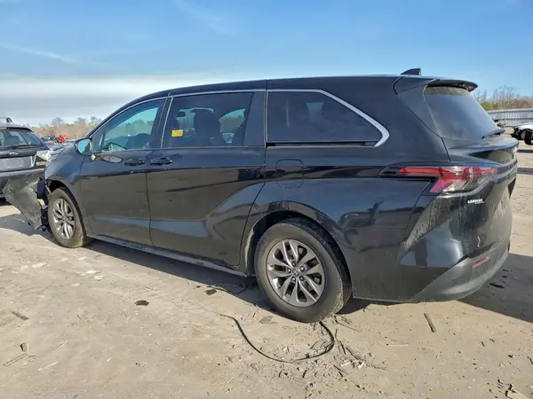 5TDKRKEC8PS162916 2023 TOYOTA SIENNA - Image 2