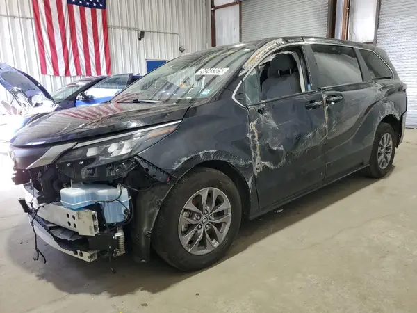 5TDKRKEC8RS190346 2024 TOYOTA SIENNA - Image 1