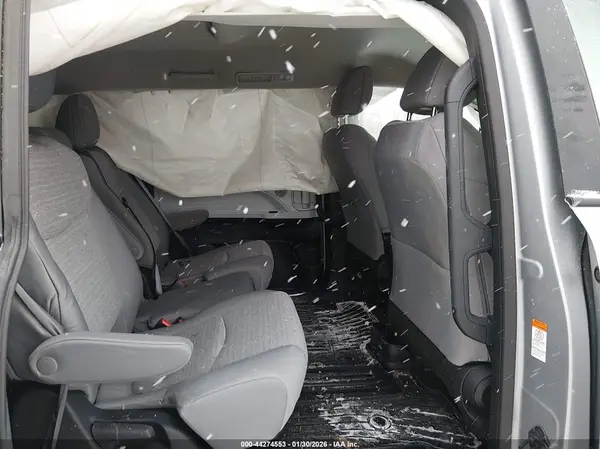 5TDKRKEC8SS247750 2025 TOYOTA SIENNA - Image 8