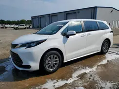 5TDKRKEC8TS305048 2026 TOYOTA SIENNA