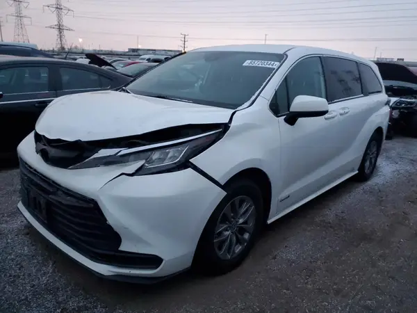 5TDKRKEC9MS010171 2021 TOYOTA SIENNA - Image 1