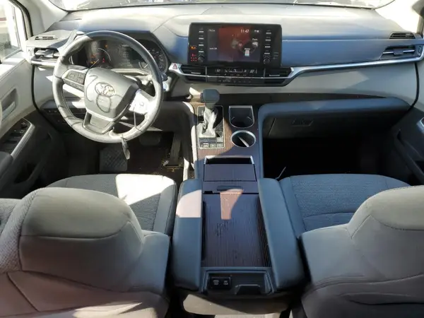 5TDKRKEC9MS010171 2021 TOYOTA SIENNA - Image 8