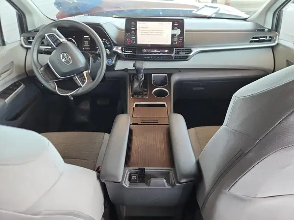 5TDKRKEC9MS035359 2021 TOYOTA SIENNA - Image 8