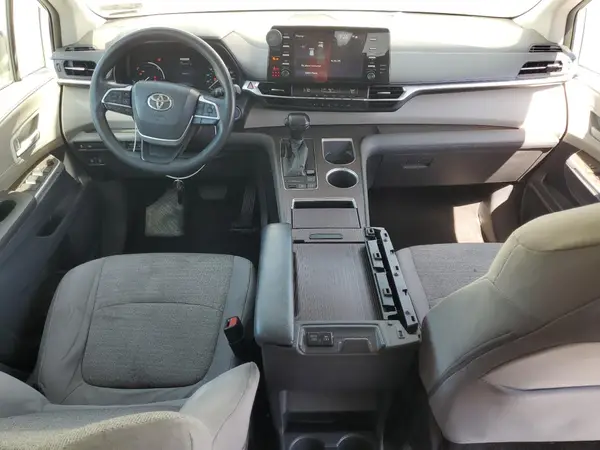 5TDKRKEC9MS042179 2021 TOYOTA SIENNA - Image 8