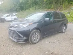5TDKRKEC9MS060410 2021 TOYOTA SIENNA